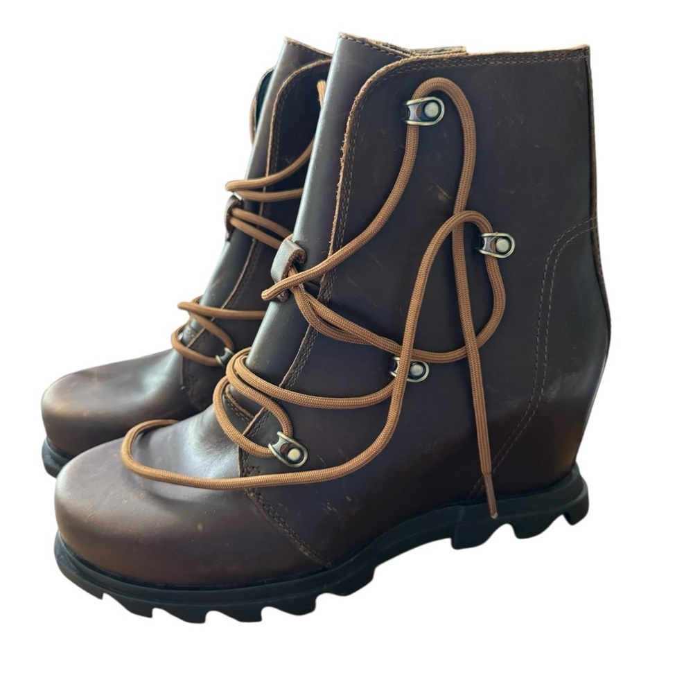 Sorel Joan of Arctic Waterproof Wedge III Booties Leather 8.5 - Picture 2 of 8